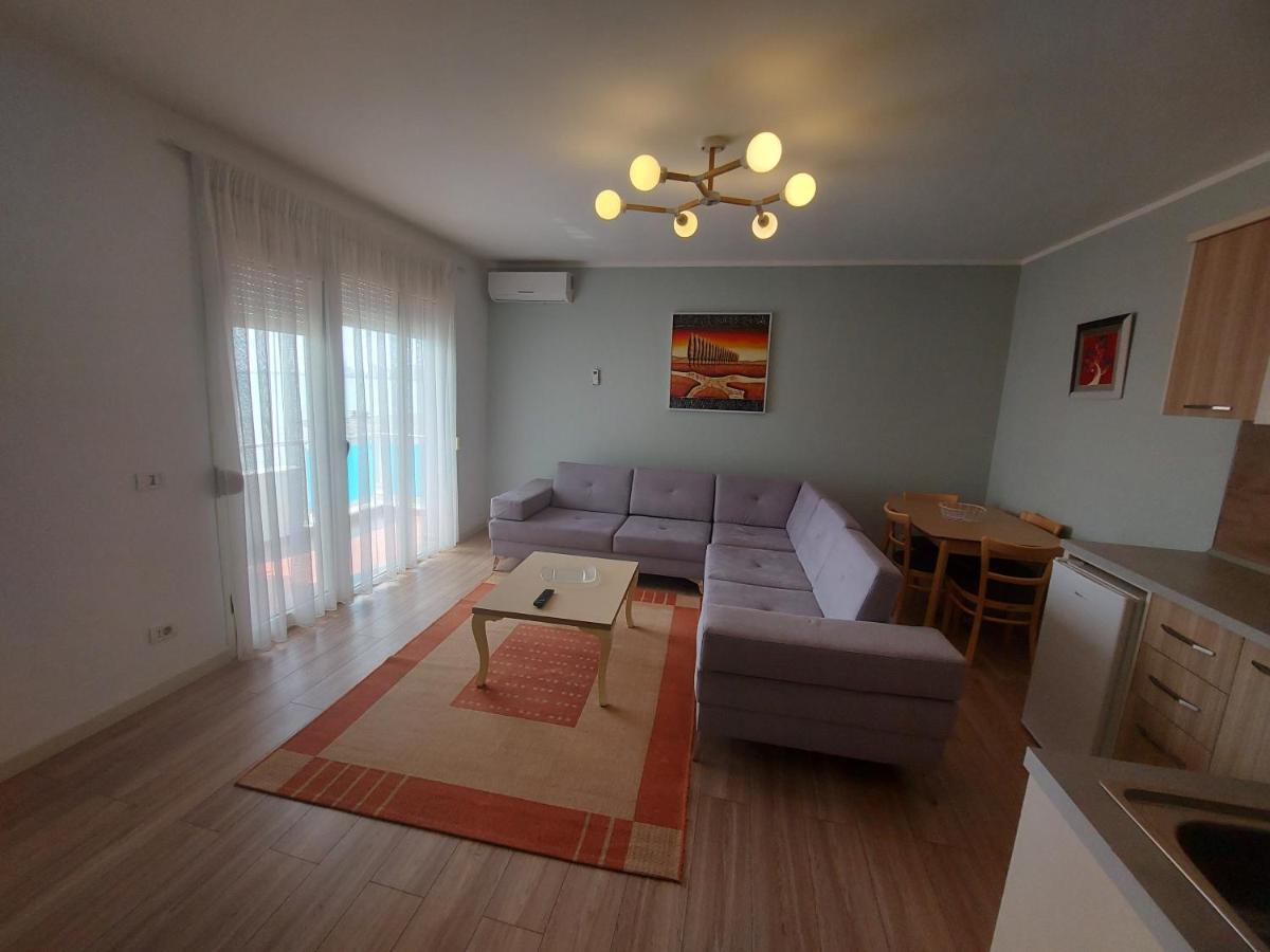 Bral Apartment 6 Dıraç Dış mekan fotoğraf
